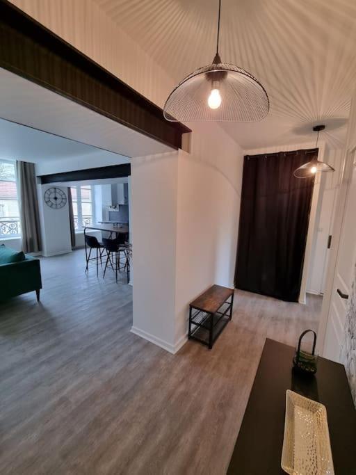 Appartement Jungle- Hypercentre -Charleville Esterno foto